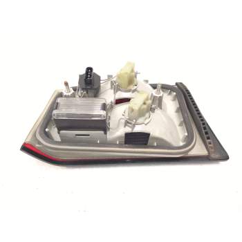 Recambio de piloto trasero derecho porton para bmw 5 (e34) 525 tds referencia OEM IAM 63211379398  