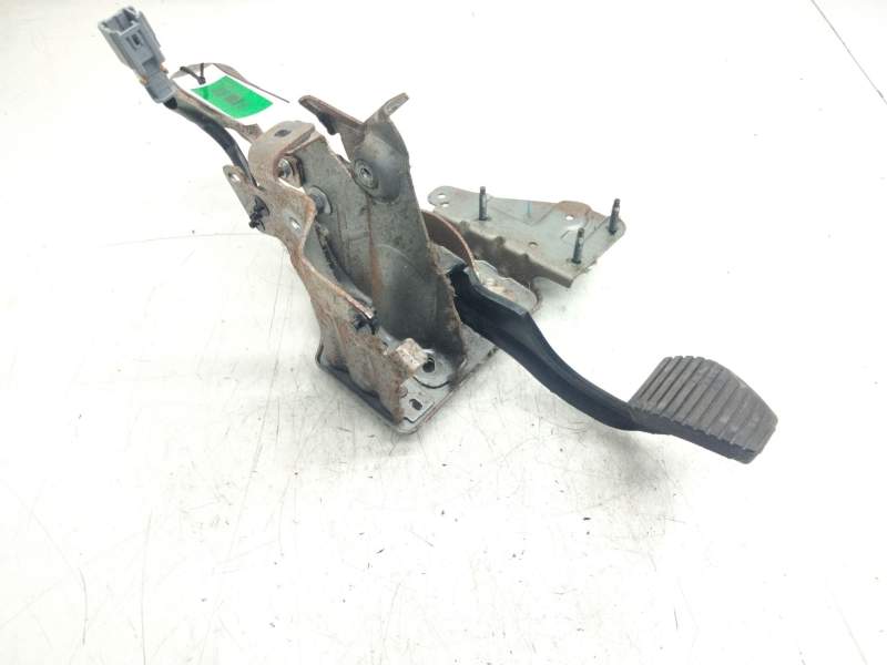 Recambio de pedal freno para peugeot 308 sw premium referencia OEM IAM   
