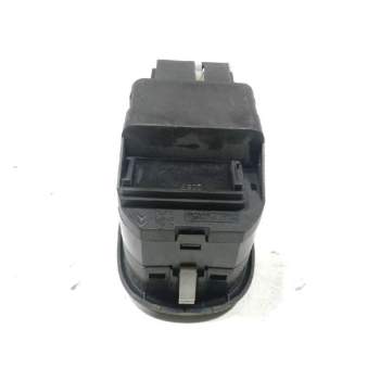 Recambio de mando elevalunas delantero izquierdo para peugeot 206 berlina xn referencia OEM IAM 0067  