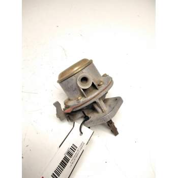 Recambio de bomba combustible para ebro l35 perkins referencia OEM IAM AK04477444  IMSA