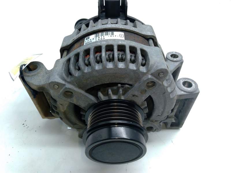 Recambio de alternador para opel insignia b grand sport (z18) 1.5 (68) referencia OEM IAM 13592811  