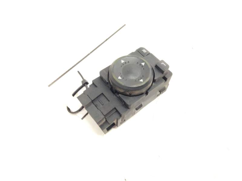 Recambio de mando retrovisor para volkswagen golf iv berlina (1j1) 1.8 referencia OEM IAM 3B1959565B  