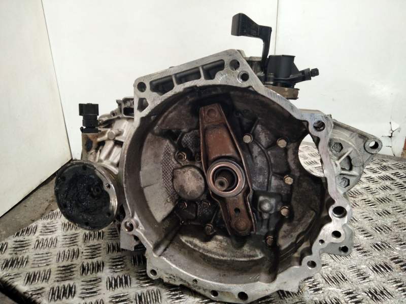 Recambio de caja cambios para volkswagen golf iv berlina (1j1) 1.8 referencia OEM IAM DYN  