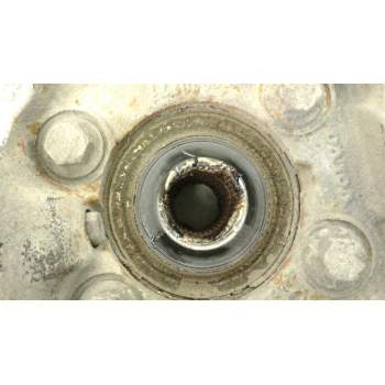 Recambio de mangueta delantera derecha para volvo xc90 d5 referencia OEM IAM   
