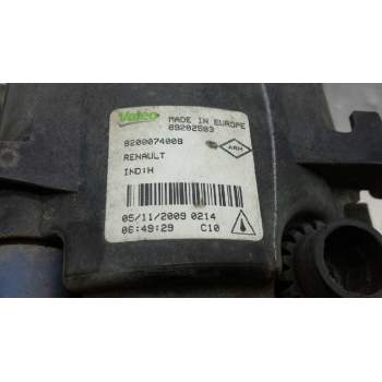 Recambio de faro antiniebla derecho para renault megane ii berlina 5p 1.5 dci diesel referencia OEM IAM   