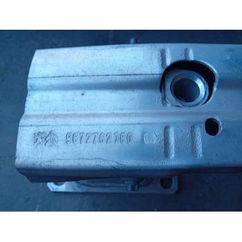 Recambio de refuerzo paragolpes delantero para citroën c4 berlina exclusive referencia OEM IAM 9672762180  