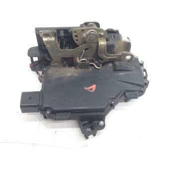 Recambio de cerradura puerta delantera derecha para volkswagen golf iv berlina (1j1) 1.8 referencia OEM IAM   