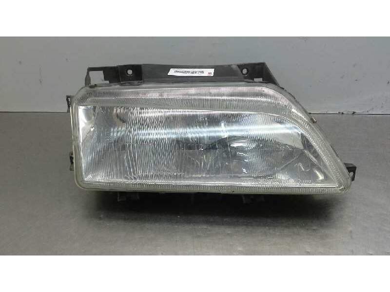 Recambio de faro derecho para citroën xantia berlina 1.9 td sx referencia OEM IAM   