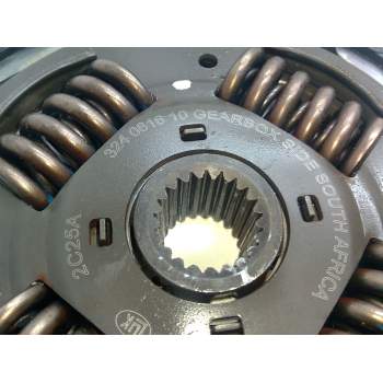 Recambio de kit embrague para nissan primastar furgoneta (x83) 2.5 dci 115 referencia OEM IAM 124056510  