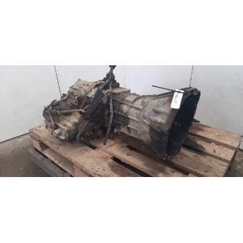 Recambio de caja cambios g para toyota land cruiser 2.5 td referencia OEM IAM 3303060451  