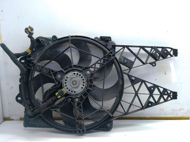 Recambio de electroventilador para fiat doblo cargo (263_) 1.3 d multijet (263wxu1a) referencia OEM IAM 00520313860  