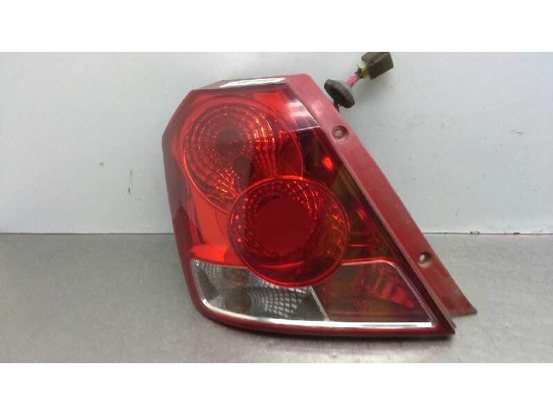 Recambio de piloto trasero izquierdo para daewoo kalos 1.4 sr referencia OEM IAM 300266L  