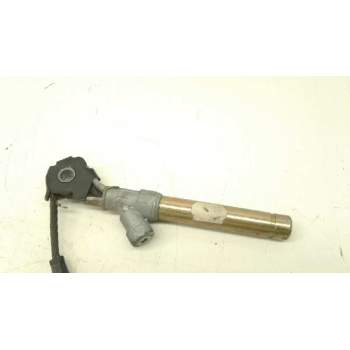 Recambio de enganche delantero derecho para nissan primastar (x..) kasten l1h1 2.7t referencia OEM IAM   