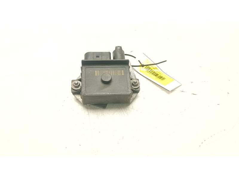 Recambio de modulo electronico para bmw 1 coupé (e82) 120 d referencia OEM IAM 779800007  