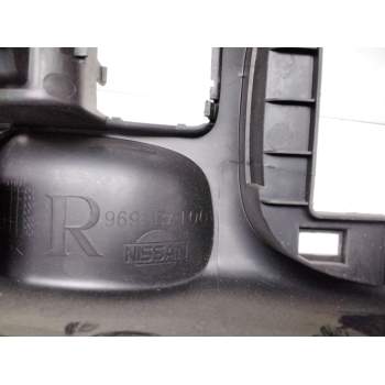 Recambio de apoyabrazos central para nissan primera berlina (p12) referencia OEM IAM 96911BA100  