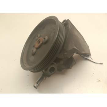 Recambio de bomba direccion para bmw serie 1 berlina (e81/e87) 118d referencia OEM IAM 22427790453-02  