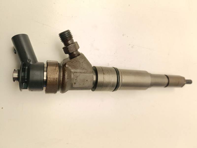 Recambio de inyector para bmw serie 1 berlina (e81/e87) 118d referencia OEM IAM 0445110209  