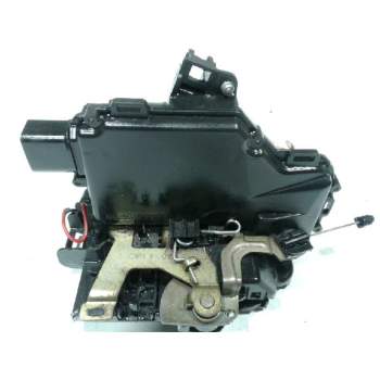 Recambio de cerradura puerta delantera derecha para seat ibiza (6k1) signo referencia OEM IAM 6K4837016D  