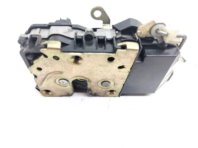 Recambio de cerradura puerta delantera izquierda para peugeot 307 break / sw (s1) 1.6 hdi referencia OEM IAM   