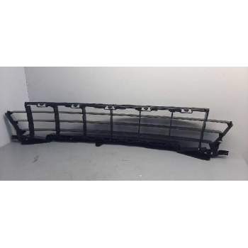 Recambio de rejilla paragolpes central para peugeot 207 sw referencia OEM IAM 9654357280 PORTOLES 
