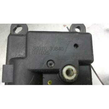 Recambio de motor de trampillas para nissan x-trail (t31) le referencia OEM IAM  3J010 30850 3K010 30840