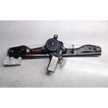 ELEVALUNAS TRASERO IZQUIERDO M13970A00 
