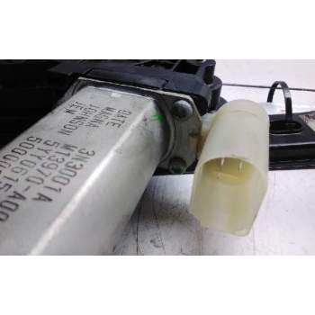 Recambio de elevalunas trasero izquierdo para bmw serie 1 lim. (f20) 114i referencia OEM IAM M13970A00  