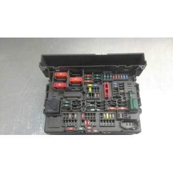 CAJA FUSIBLES 9119446-03 