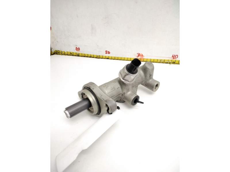 Recambio de bomba freno para ford focus berlina (cak) 1.8 tdci cat referencia OEM IAM 03339005512  ATE