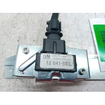 Recambio de sensor impacto airbag para opel insignia sports tourer cosmo referencia OEM IAM 12841593  