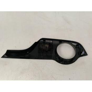 Recambio de mando elevalunas trasero derecho para toyota c-hr (_x1_) 1.8 hybrid (zyx10_, zyx11_) referencia OEM IAM 84810F4020  
