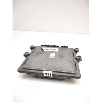Recambio de centralita motor uce para peugeot 807 sv referencia OEM IAM SW9662934880 265670927 SID803A