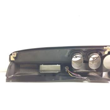 Recambio de salpicadero para seat 127 0.9 referencia OEM IAM 4377282  