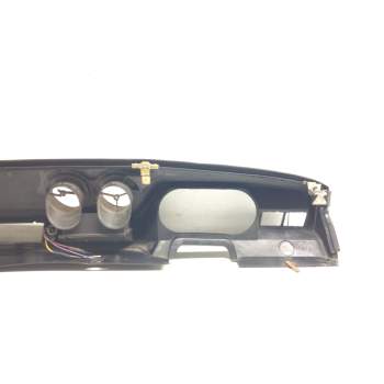 Recambio de salpicadero para seat 127 0.9 referencia OEM IAM 4377282  
