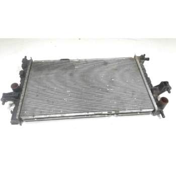 Recambio de radiador agua para opel combo (corsa c) familiar referencia OEM IAM 13100381  