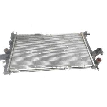Recambio de radiador agua para opel combo (corsa c) familiar referencia OEM IAM 13100381  