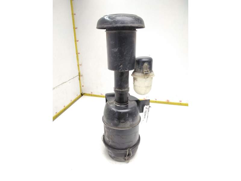 Recambio de caja filtro de aire para kubota kubota d750 referencia OEM IAM 43103281043  