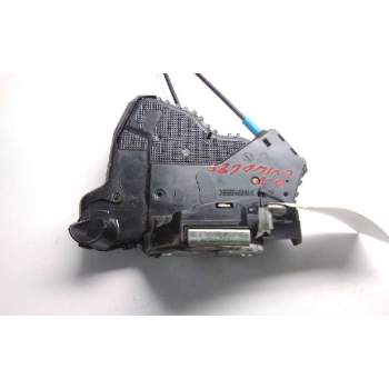 Recambio de cerradura puerta delantera derecha para toyota auris hybrid active referencia OEM IAM 6903005130  