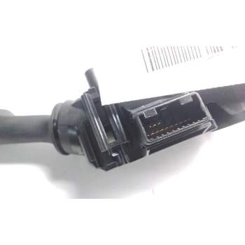 Recambio de mando intermitentes para toyota auris hybrid active referencia OEM IAM 0273017F855  