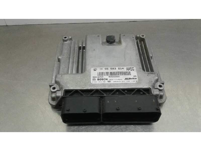 Recambio de centralita motor uce para opel astra j lim. cosmo referencia OEM IAM 55583654 1039S44148 0281018454
