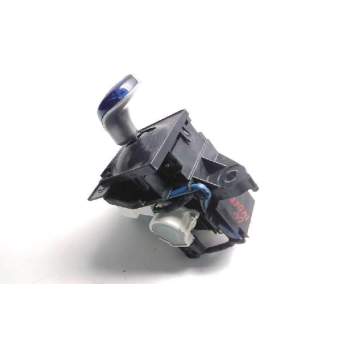 Recambio de palanca cambio para toyota auris hybrid active referencia OEM IAM 3355012G20B0  
