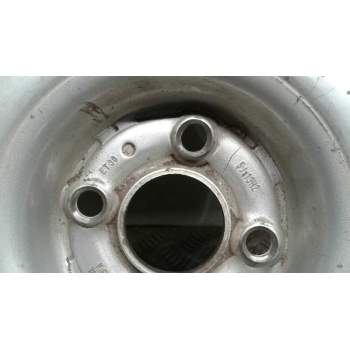 Recambio de llanta hierro para volkswagen golf ii (191/193) cl referencia OEM IAM 13 4 TORNILLOS  