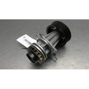 Recambio de bomba agua para nissan pathfinder (r51) 3.0 v6 dci cat referencia OEM IAM 8200950126  