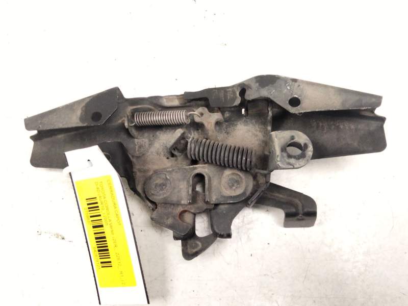 Recambio de cerradura capot para toyota corolla verso (zer_, zze12_, r1_) 2.2 d-4d (aur10_) referencia OEM IAM   