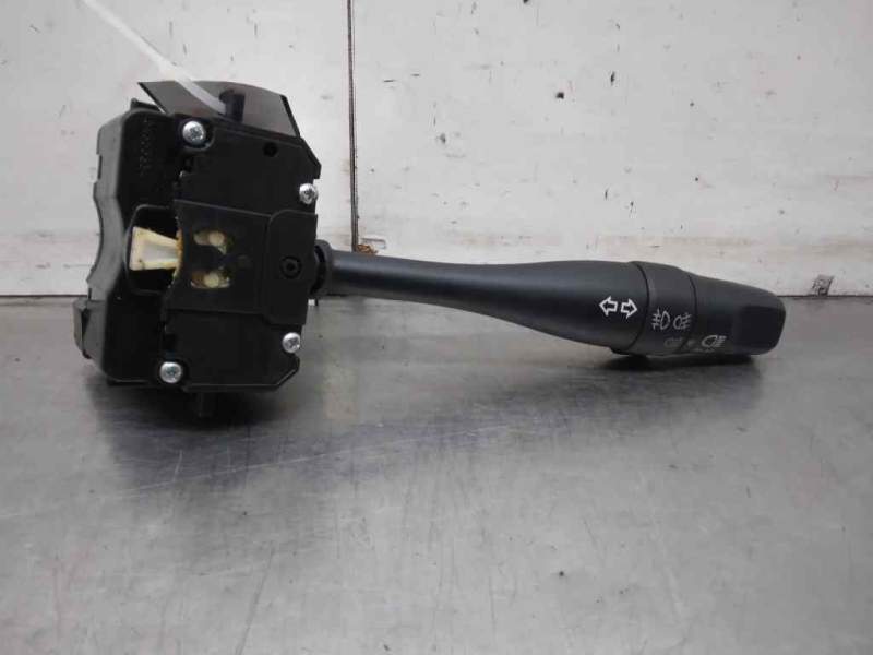 Recambio de mando intermitentes para nissan primera berlina (p11) slx referencia OEM IAM 36852A17L 54353334 