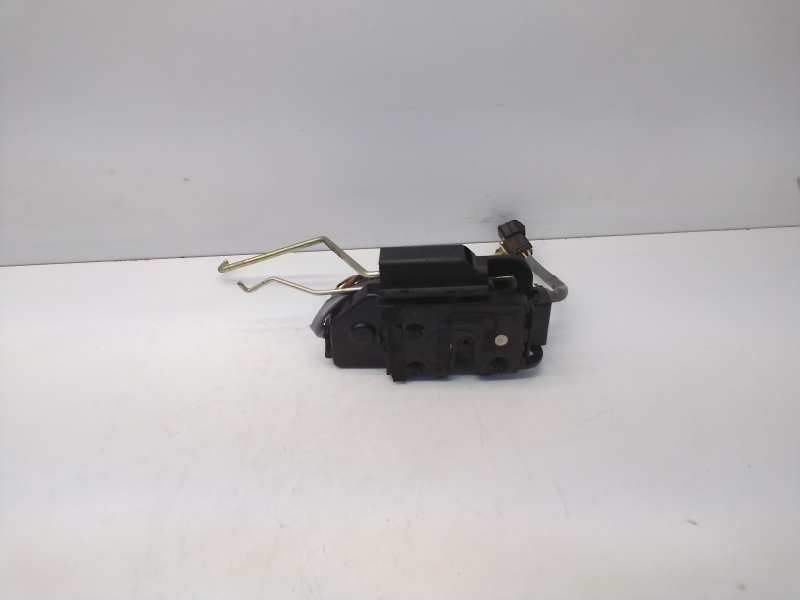 Recambio de cerradura puerta delantera derecha para hyundai getz (tb) 1.1 básico referencia OEM IAM 813201C000  