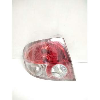 Recambio de piloto trasero izquierdo para hyundai getz (tb) 1.1 básico referencia OEM IAM 024011C  