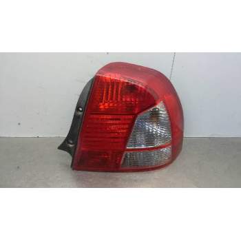 Recambio de piloto trasero derecho para kia shuma ii 1.6 ls 4 berlina referencia OEM IAM OK2S1 10003 