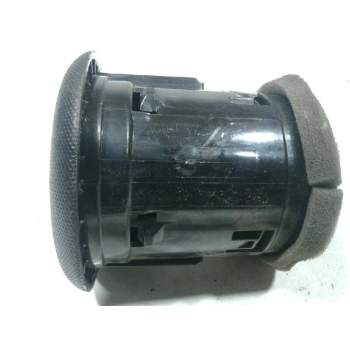 Recambio de aireador derecho para nissan nv 200 (m20) 1.5 dci cat referencia OEM IAM   