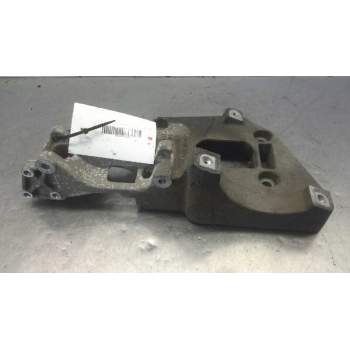 Recambio de soporte alternador para volkswagen golf v berlina (1k1) 2.0 16v fsi referencia OEM IAM 06F903143F  